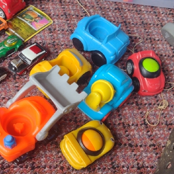 Colorful Toy Car Set for Kids - Picture 1 of 3